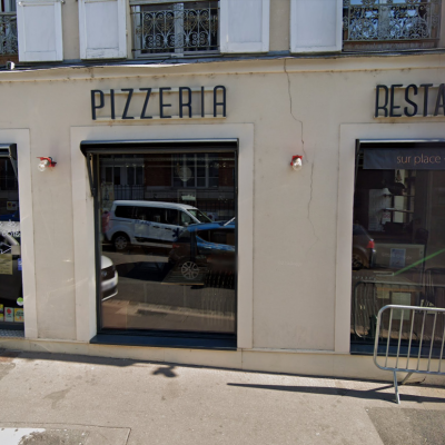 Au Comptoir À Pizzas