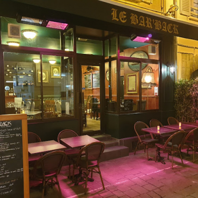 Le bar' back