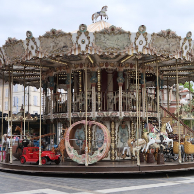 Le carrousel