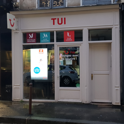 TUI